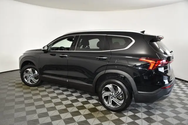 2023 Hyundai Santa Fe - $23,567