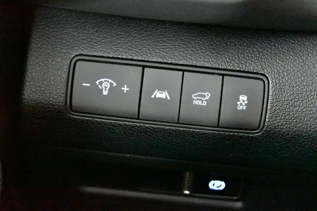 2023 Hyundai Santa Fe - $23,567
