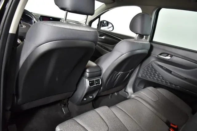 2023 Hyundai Santa Fe - $23,567