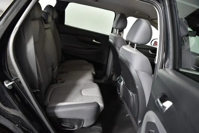 2023 Hyundai Santa Fe - $23,567