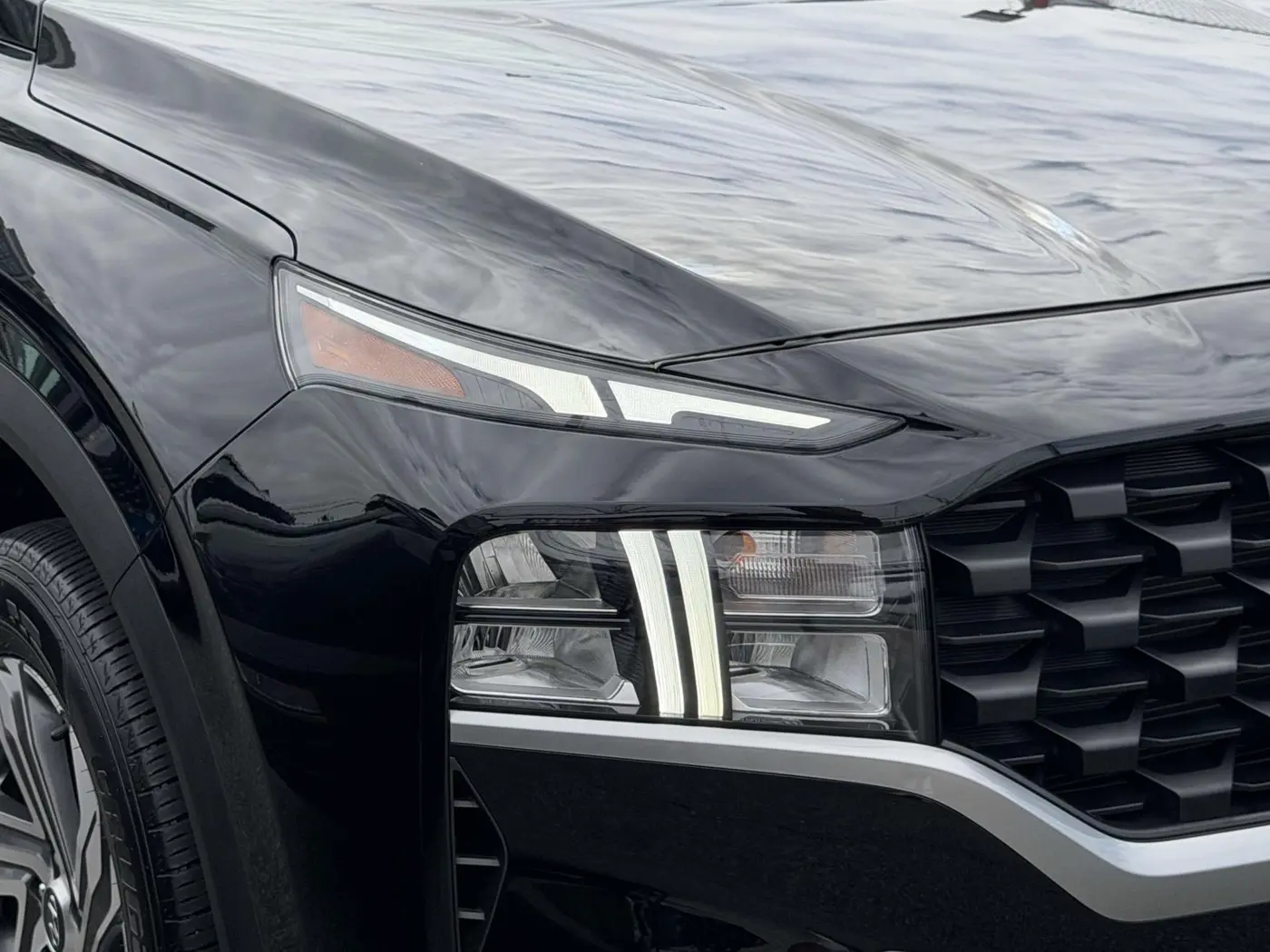 2023 Hyundai Santa Fe - $24,938