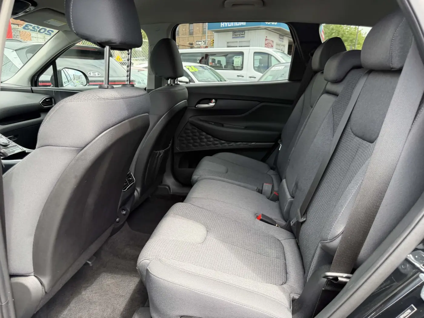 2023 Hyundai Santa Fe - $24,938