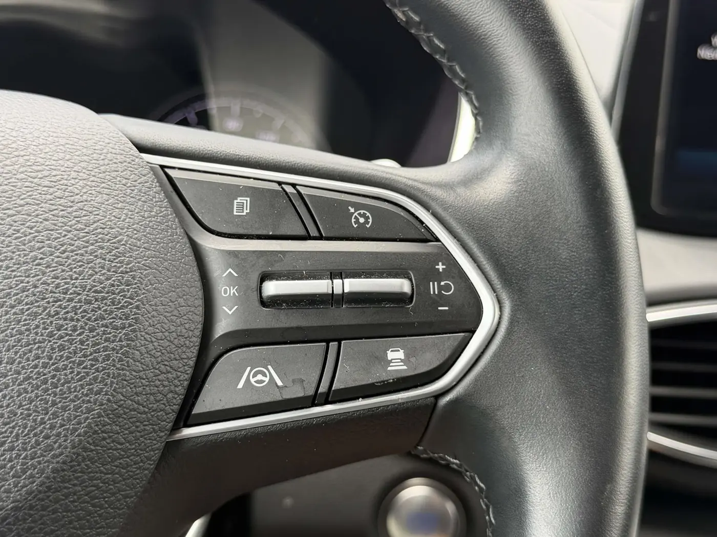 2023 Hyundai Santa Fe - $24,938