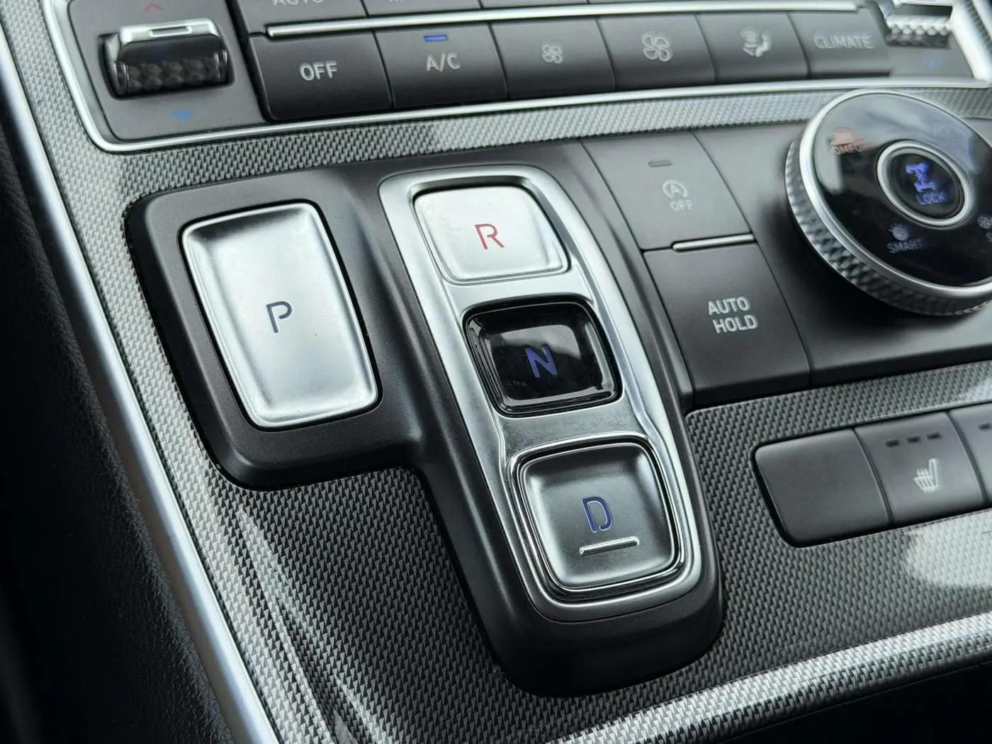 2023 Hyundai Santa Fe - $24,938