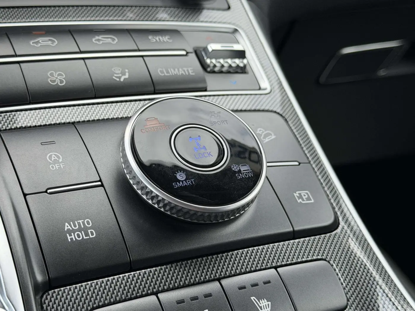 2023 Hyundai Santa Fe - $24,938