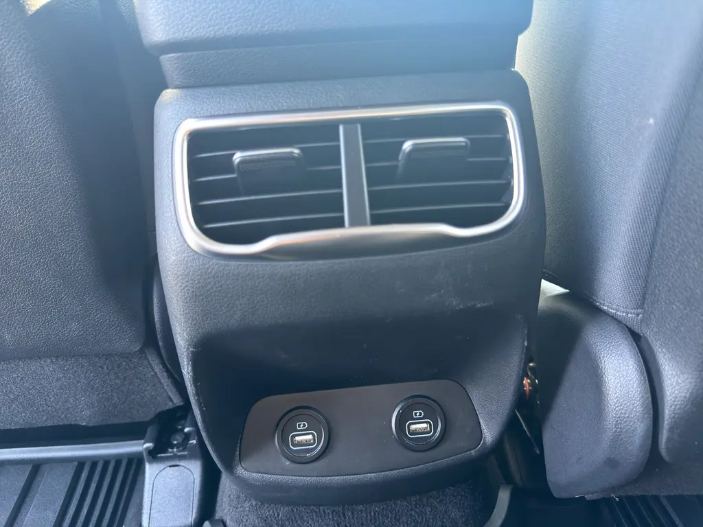 2023 Hyundai Santa Fe - $24,995