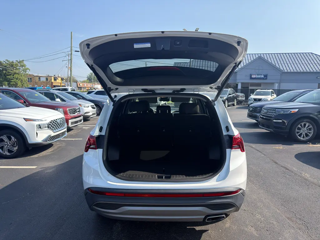 2023 Hyundai Santa Fe - $24,995
