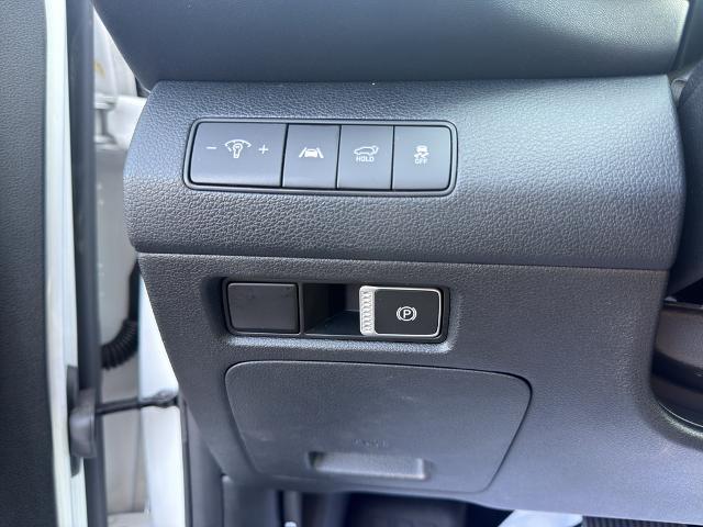 2023 Hyundai Santa Fe - $24,995