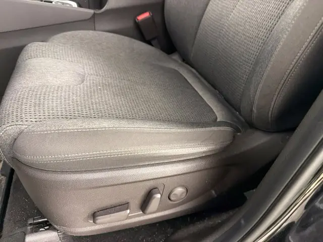 2019 Hyundai Santa Fe - $15,500