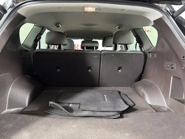 2019 Hyundai Santa Fe - $15,500