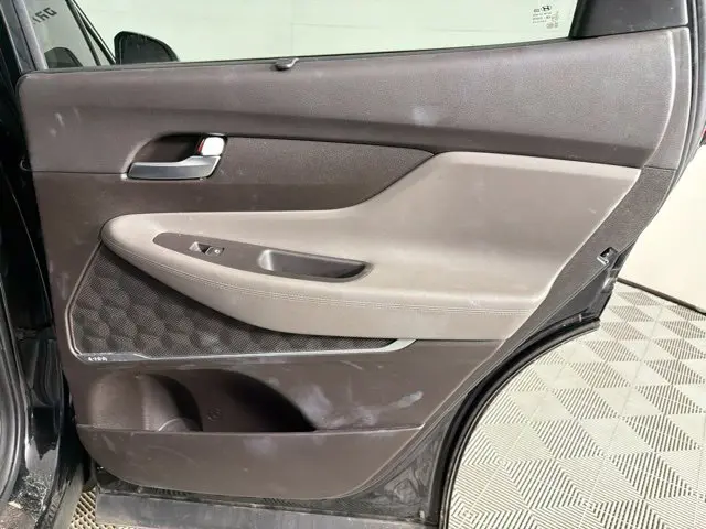 2019 Hyundai Santa Fe - $15,500