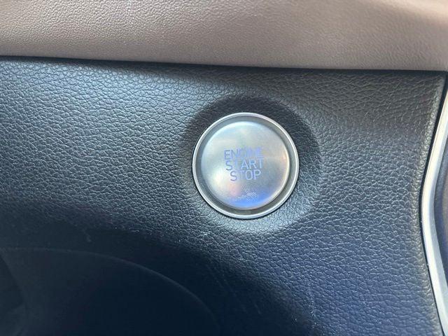 2020 Hyundai Santa Fe - $18,593