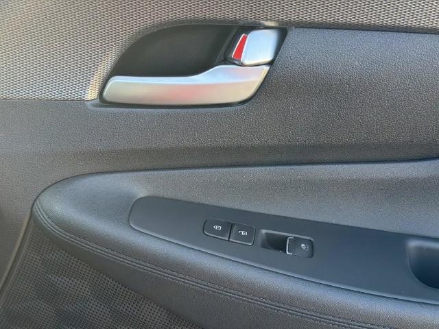 2020 Hyundai Santa Fe - $9,850