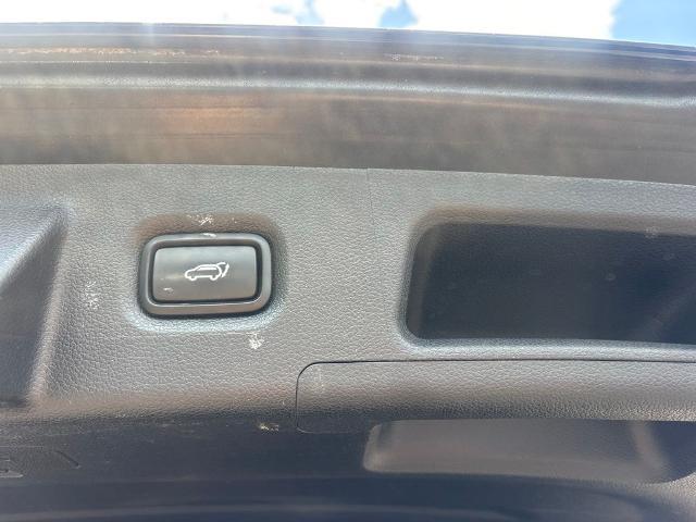 2020 Hyundai Santa Fe - $14,863