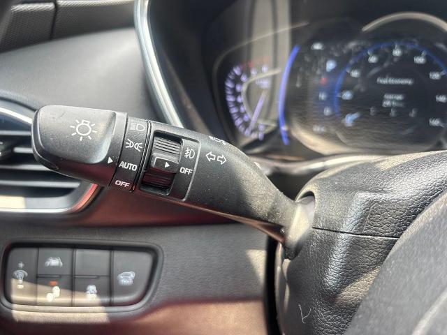 2020 Hyundai Santa Fe - $14,863