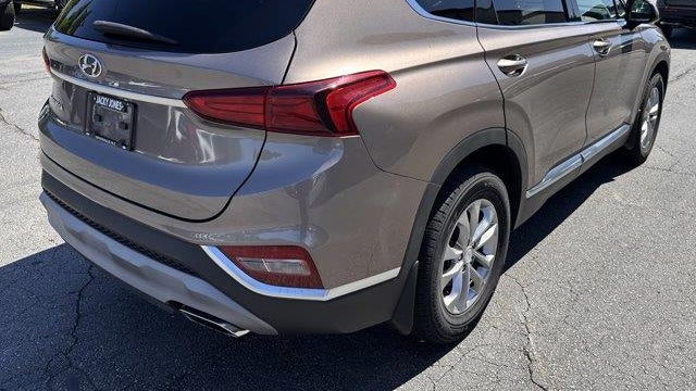 2019 Hyundai SANTA FE SEL 2.4L