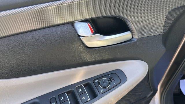 2019 Hyundai SANTA FE SEL 2.4L