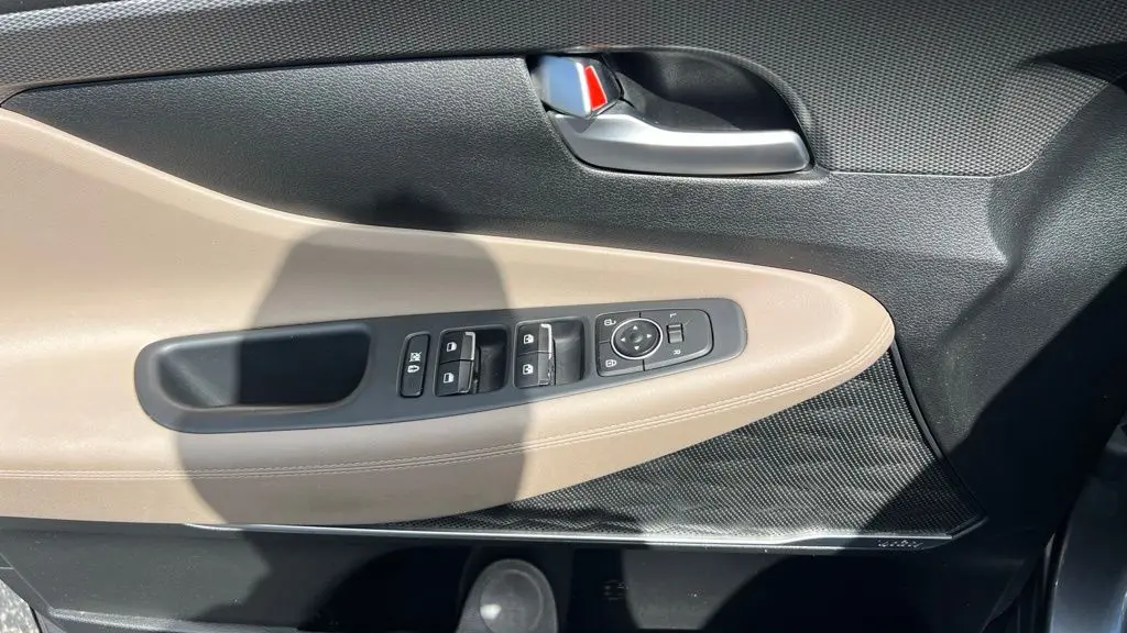 2019 Hyundai SANTA FE SEL 2.4L