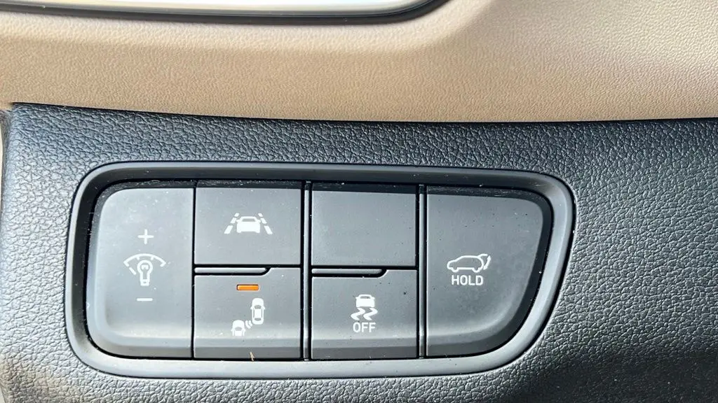 2019 Hyundai SANTA FE SEL 2.4L