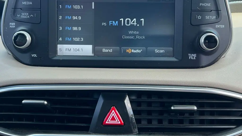 2019 Hyundai SANTA FE SEL 2.4L