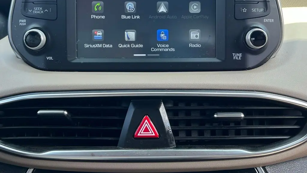 2019 Hyundai SANTA FE SEL 2.4L