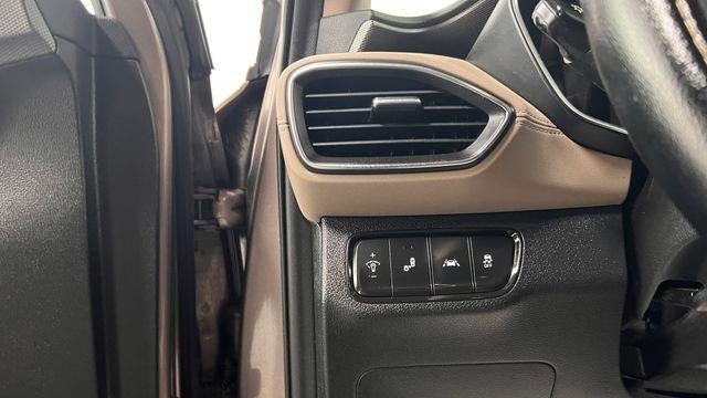 2019 Hyundai SANTA FE SEL 2.4L