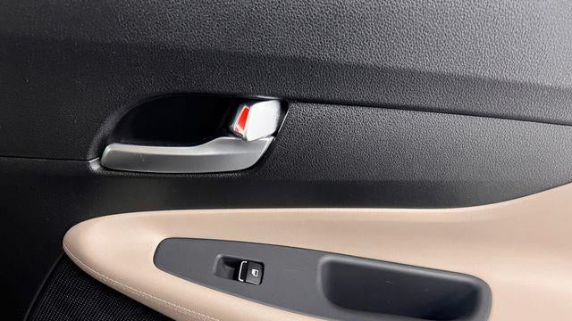 2019 Hyundai SANTA FE SEL 2.4L