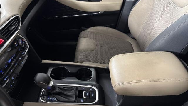 2019 Hyundai SANTA FE SEL 2.4L
