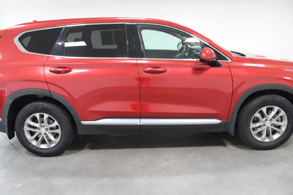 2020 Hyundai Santa Fe - $13,578