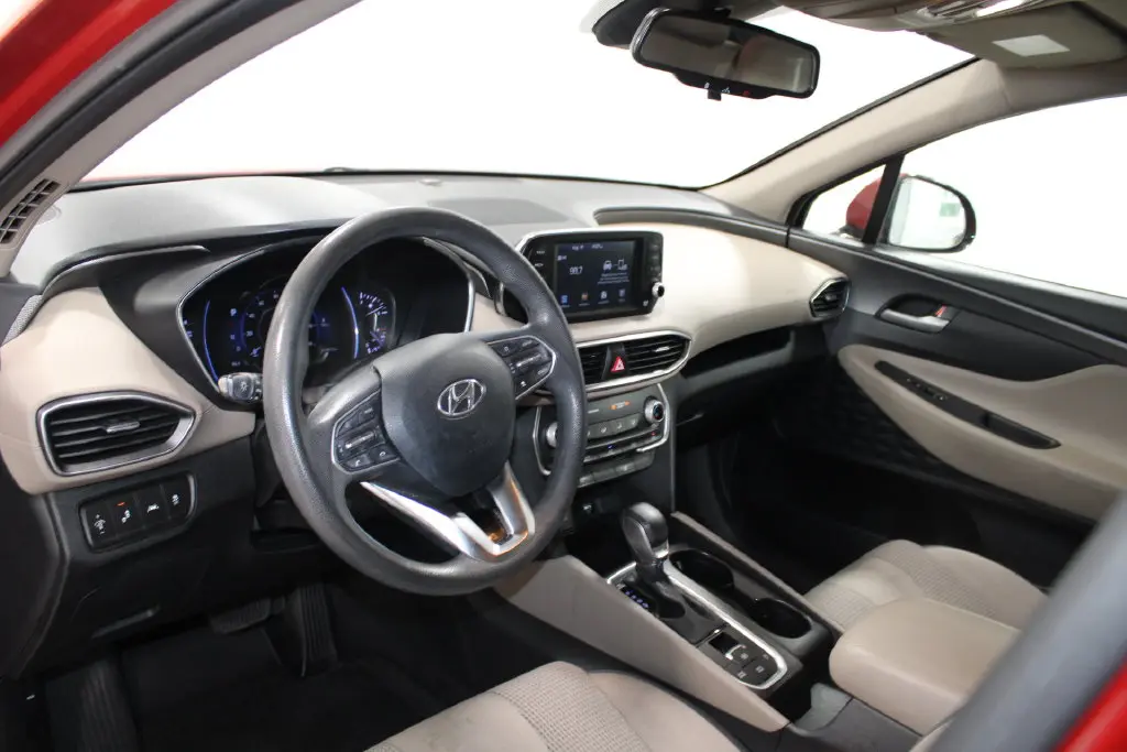 2020 Hyundai Santa Fe - $13,578