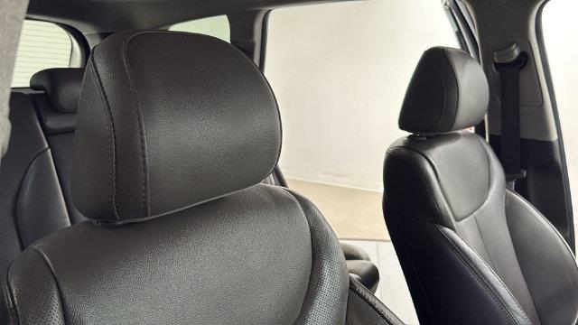 2020 Hyundai Santa Fe - $14,393