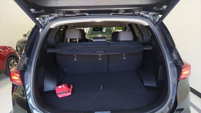 2019 Hyundai SANTA FE SEL 2.4L