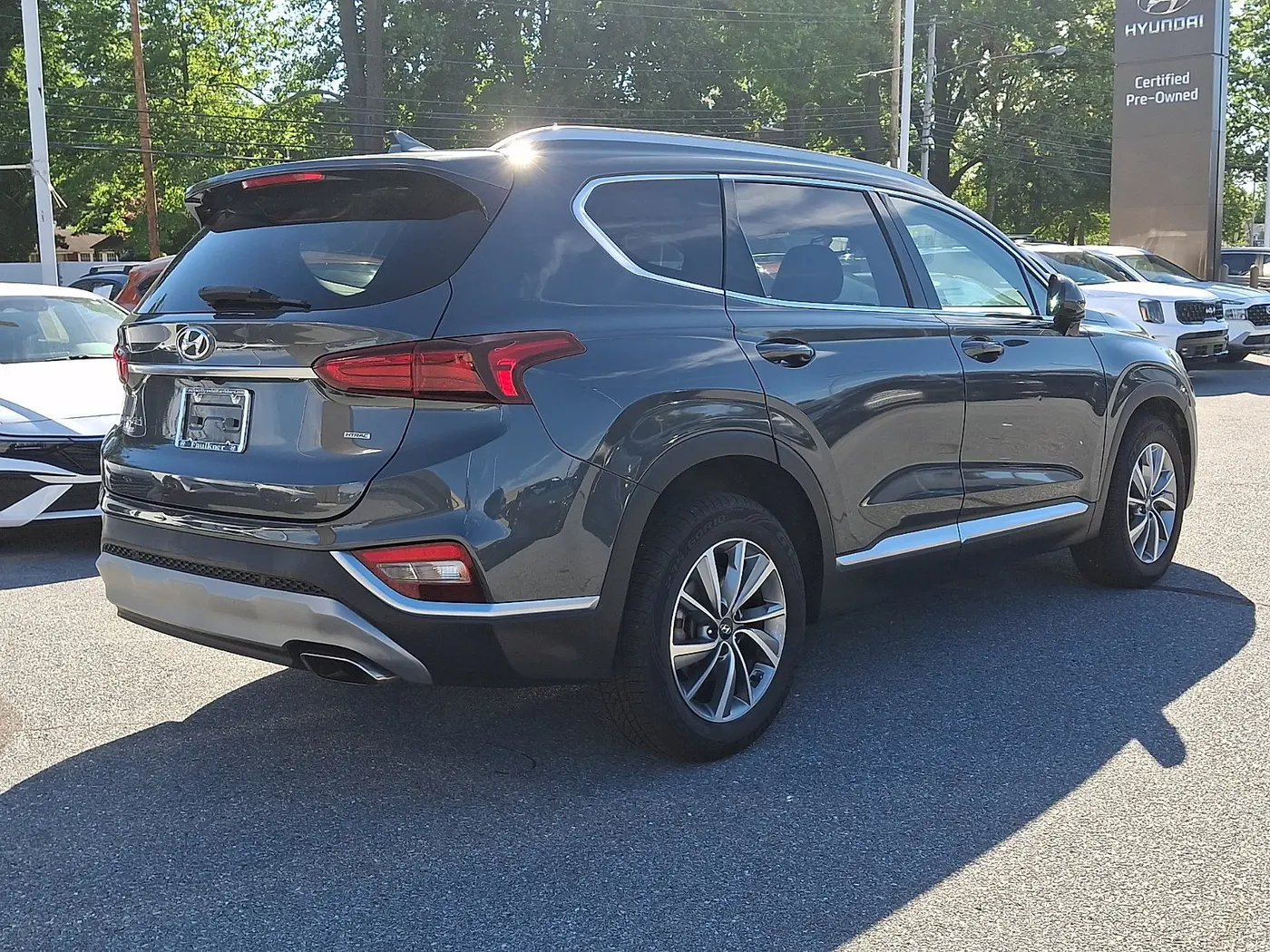 2019 Hyundai Santa Fe - $17,685