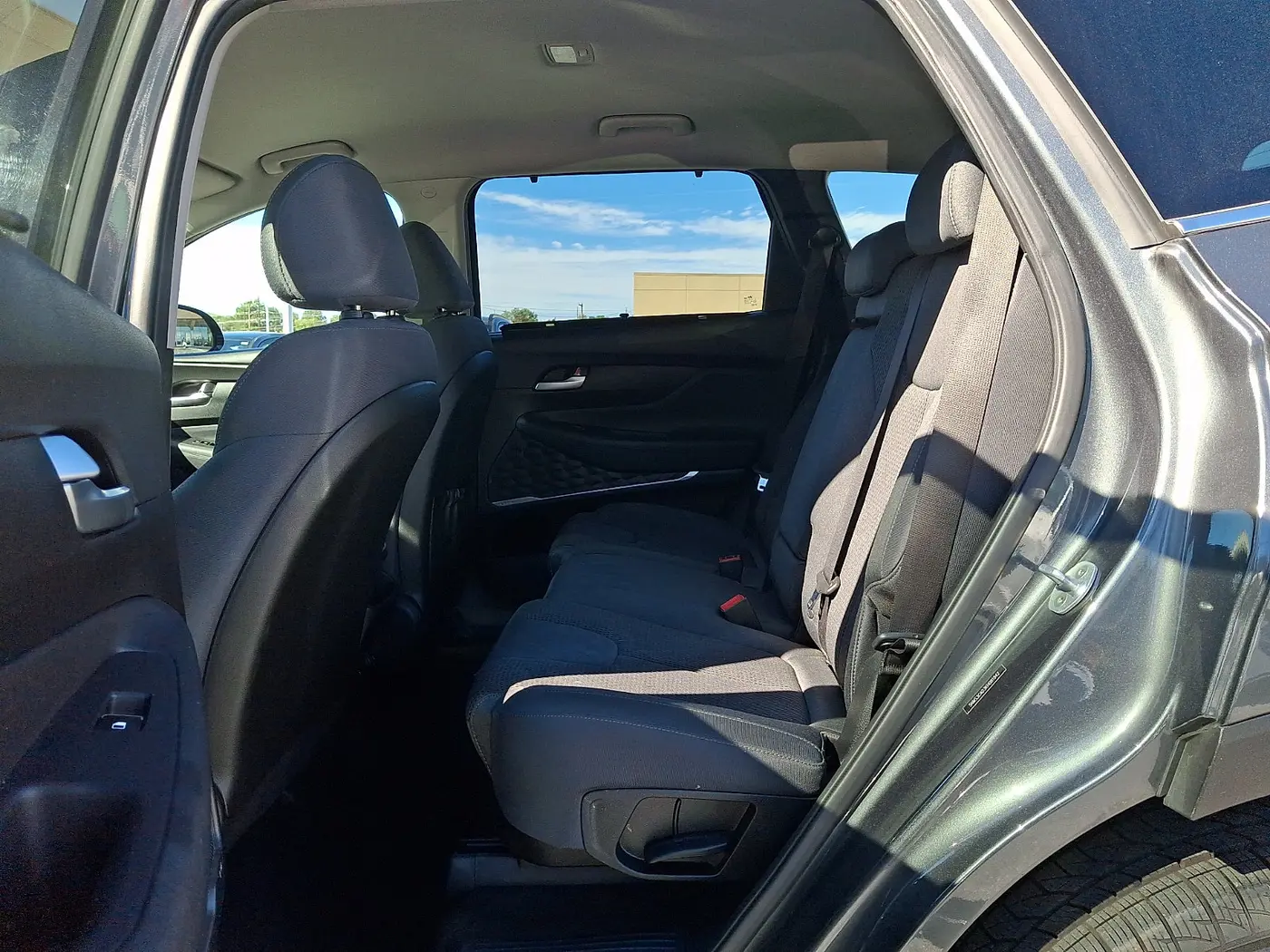 2019 Hyundai Santa Fe - $17,685