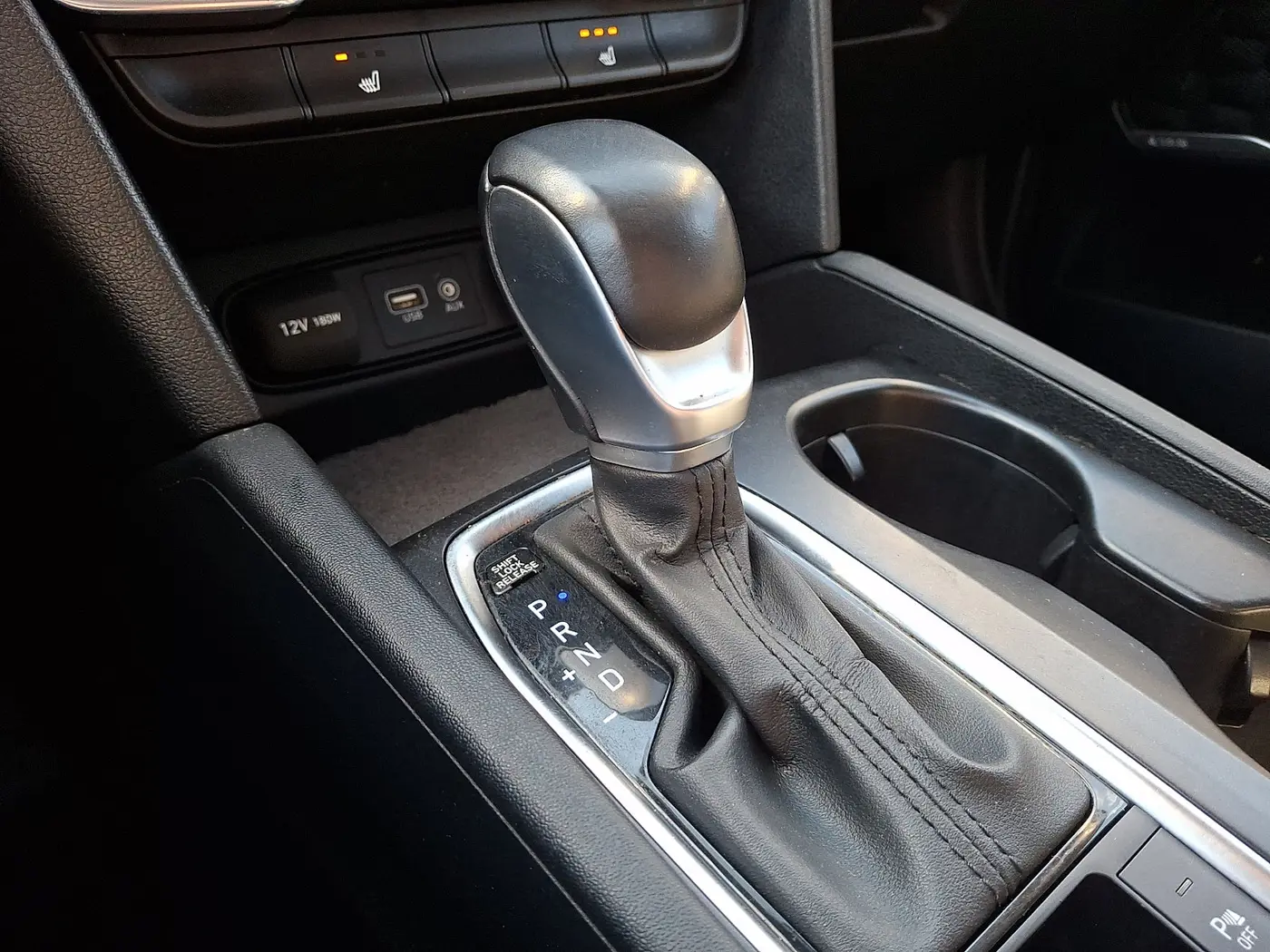 2019 Hyundai Santa Fe - $17,685