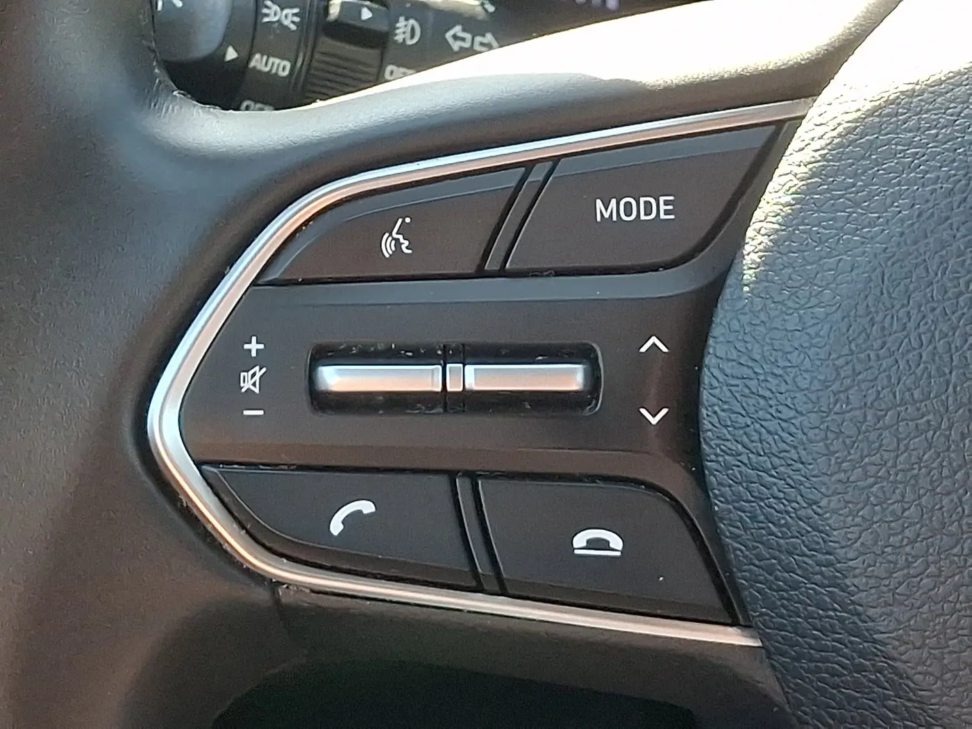 2019 Hyundai Santa Fe - $17,685
