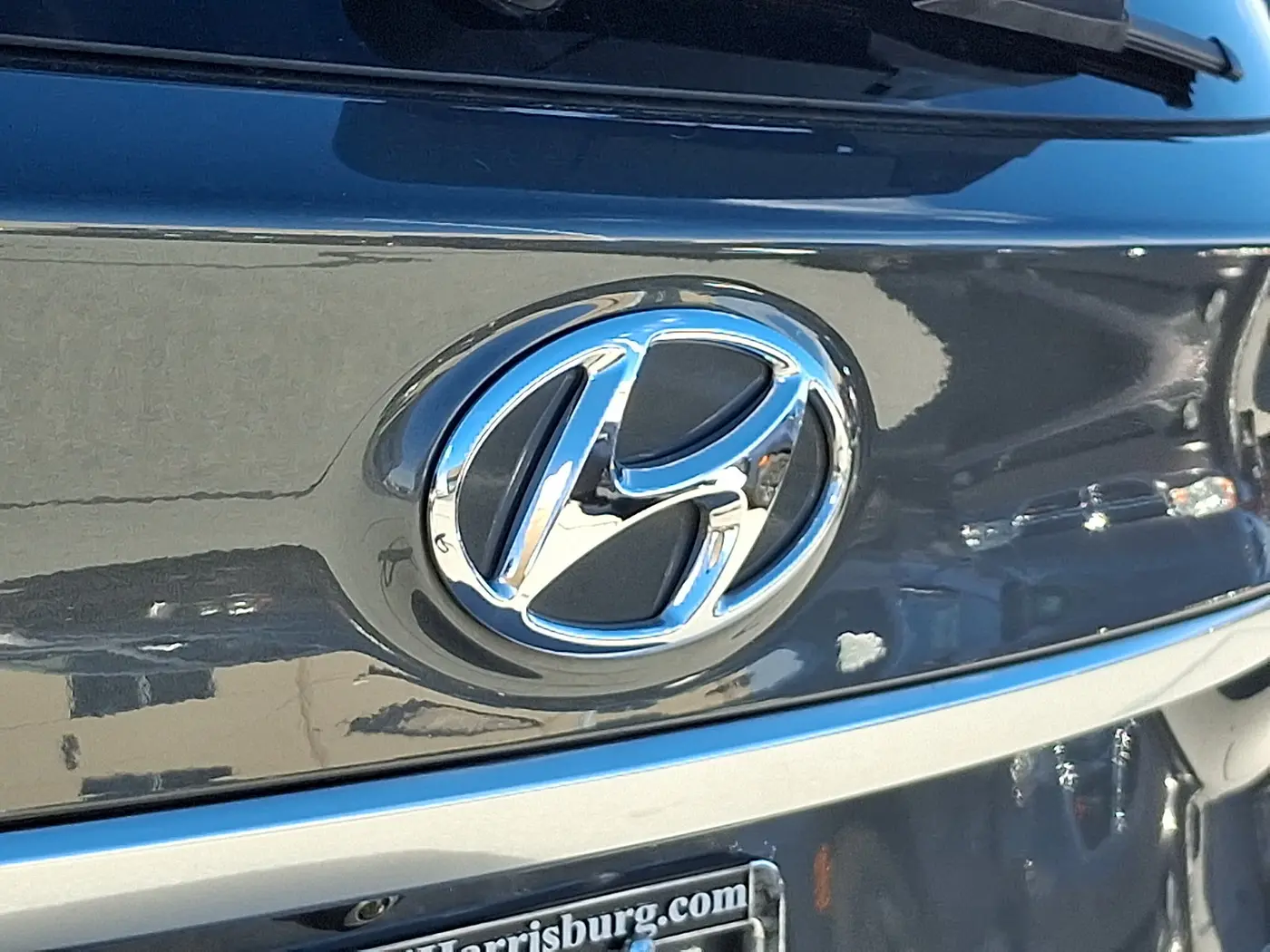 2019 Hyundai Santa Fe - $17,685
