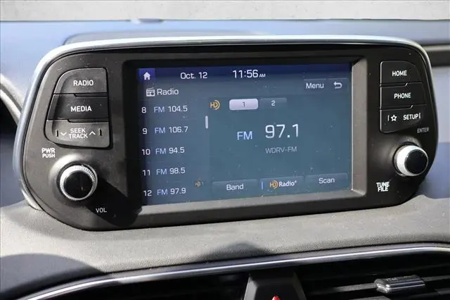 2020 Hyundai Santa Fe - $15,641