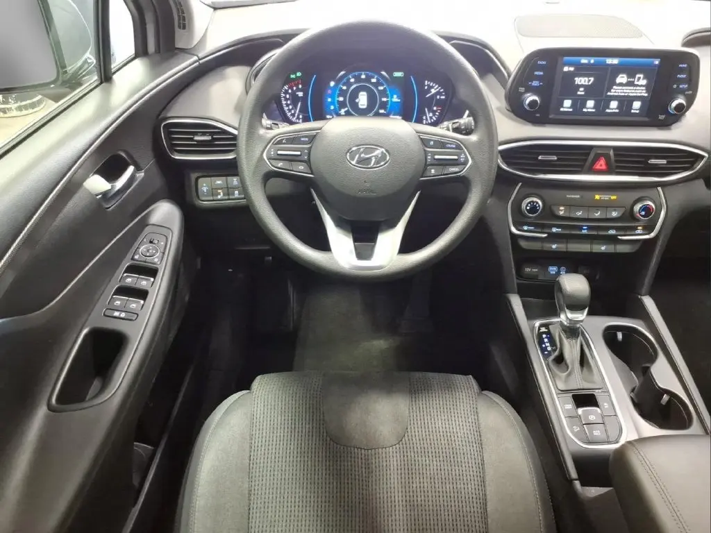 2020 Hyundai Santa Fe - $15,995