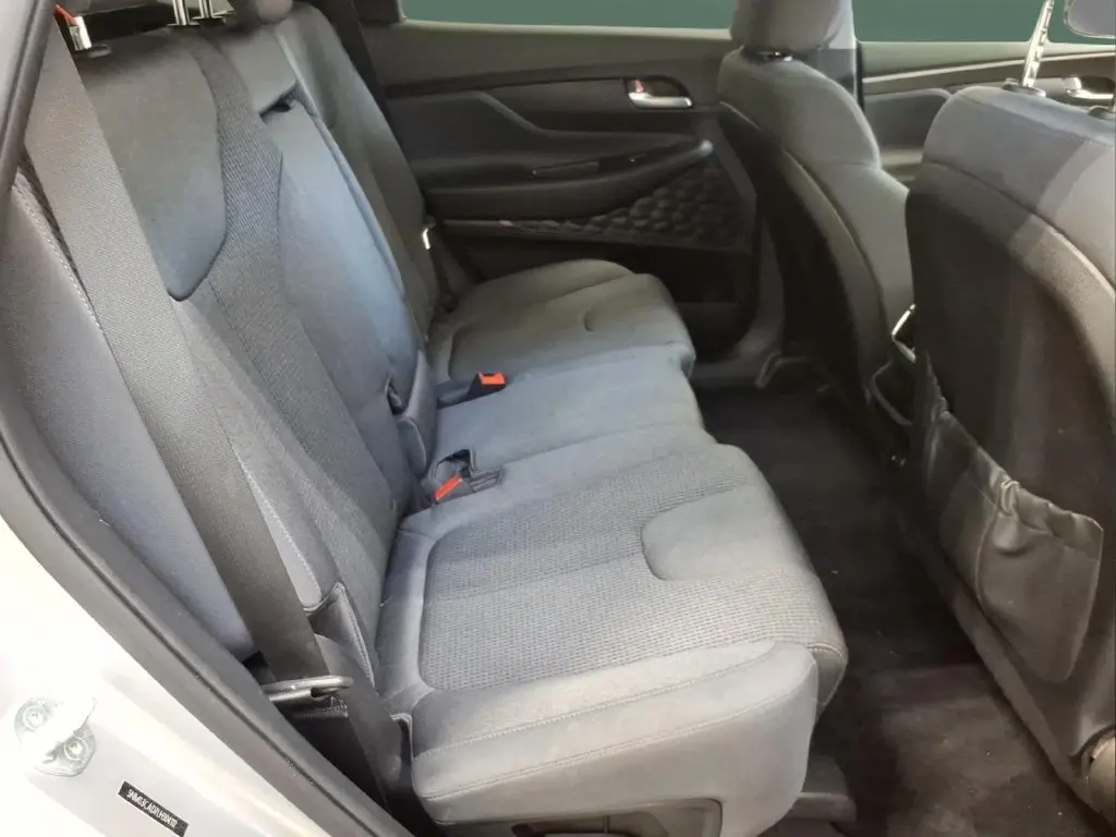 2020 Hyundai Santa Fe - $15,995