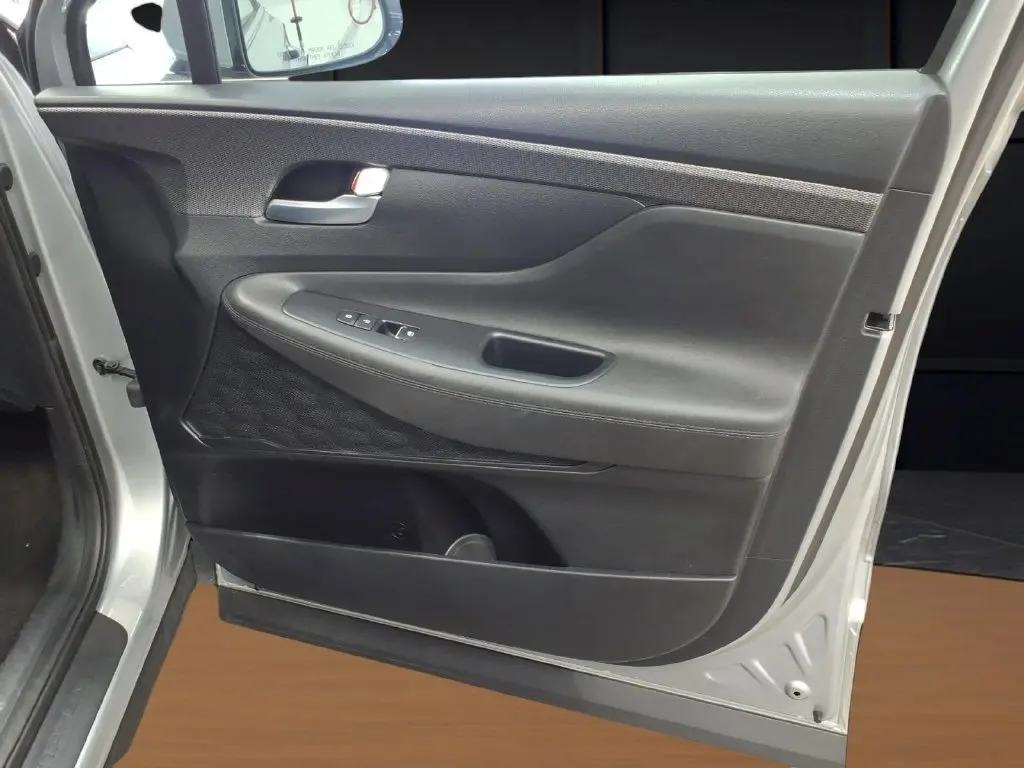 2020 Hyundai Santa Fe - $15,995