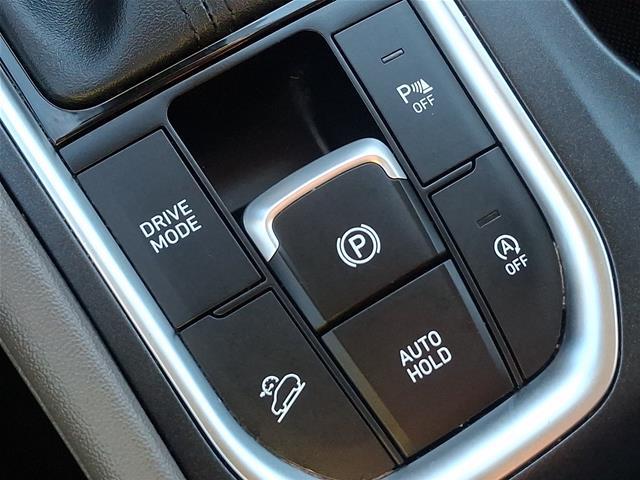 2019 Hyundai Santa Fe - $13,936