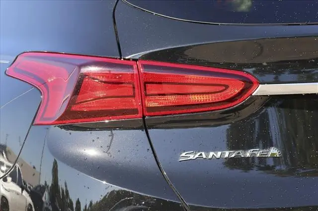2020 Hyundai Santa Fe - $18,999