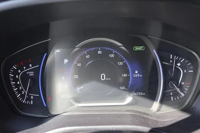 2020 Hyundai Santa Fe - $18,999