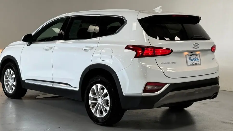 2019 Hyundai SANTA FE SEL 2.4L