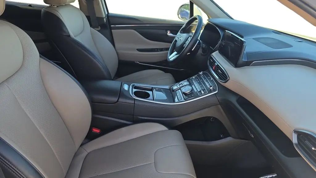 2023 Hyundai SANTA FE Hybrid SEL Premium