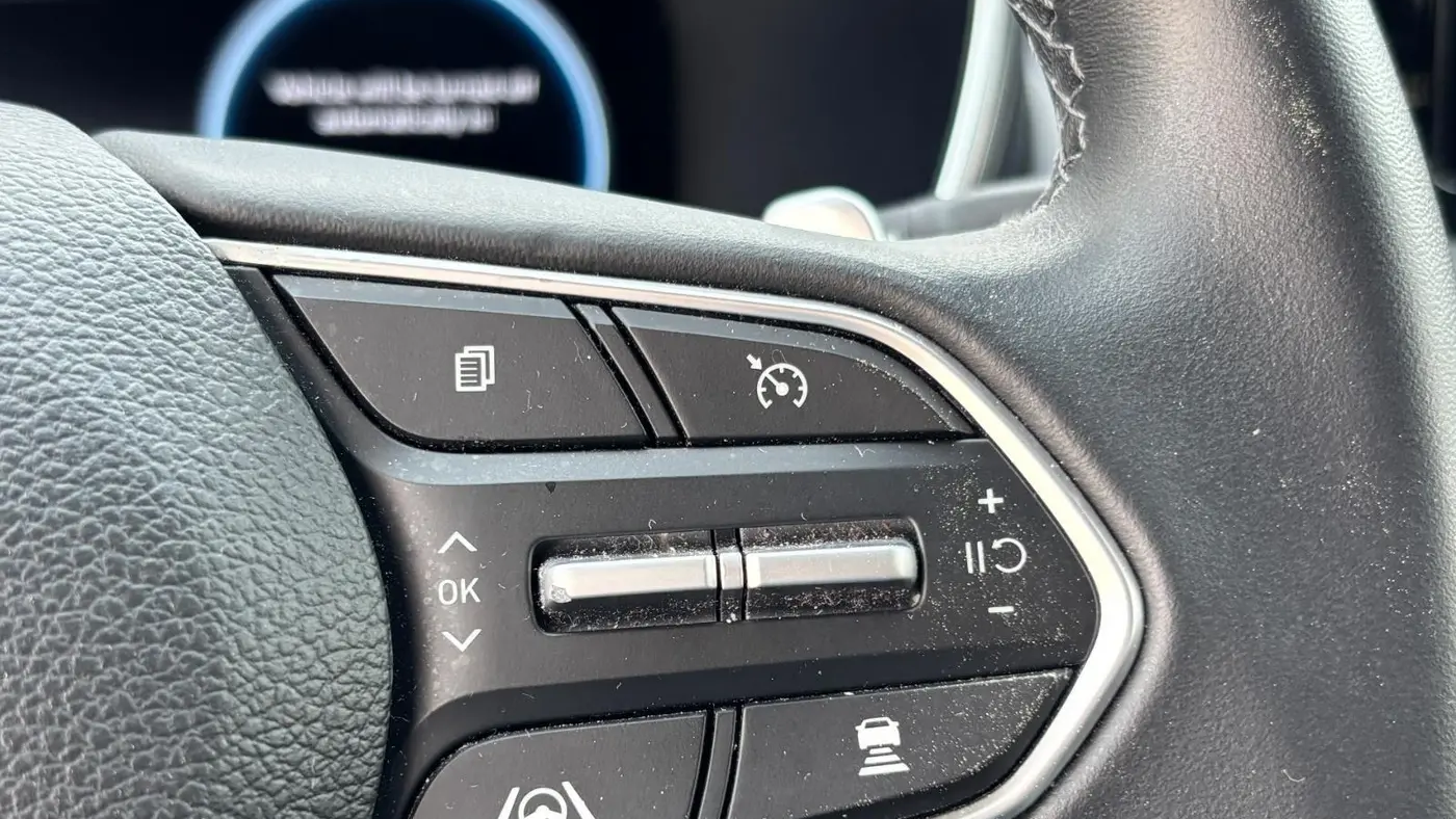 2023 Hyundai SANTA FE Hybrid SEL Premium