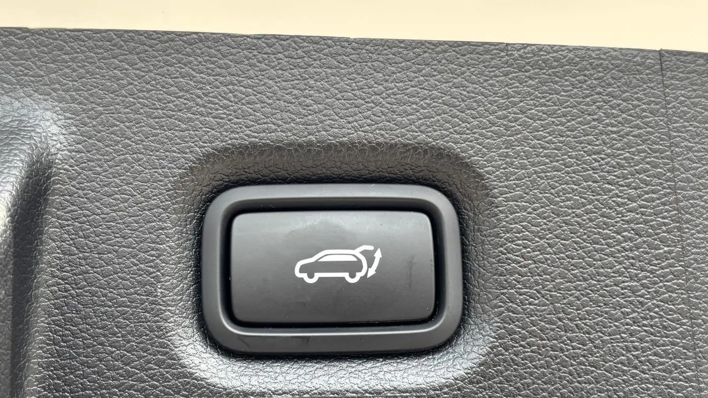 2023 Hyundai SANTA FE Hybrid SEL Premium