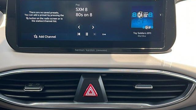 2023 Hyundai SANTA FE Hybrid SEL Premium