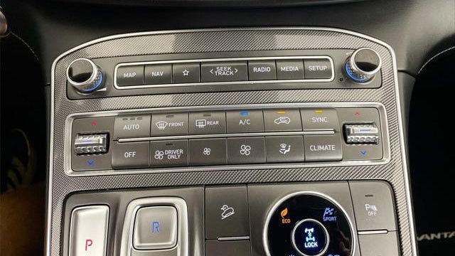 2023 Hyundai SANTA FE Hybrid SEL Premium